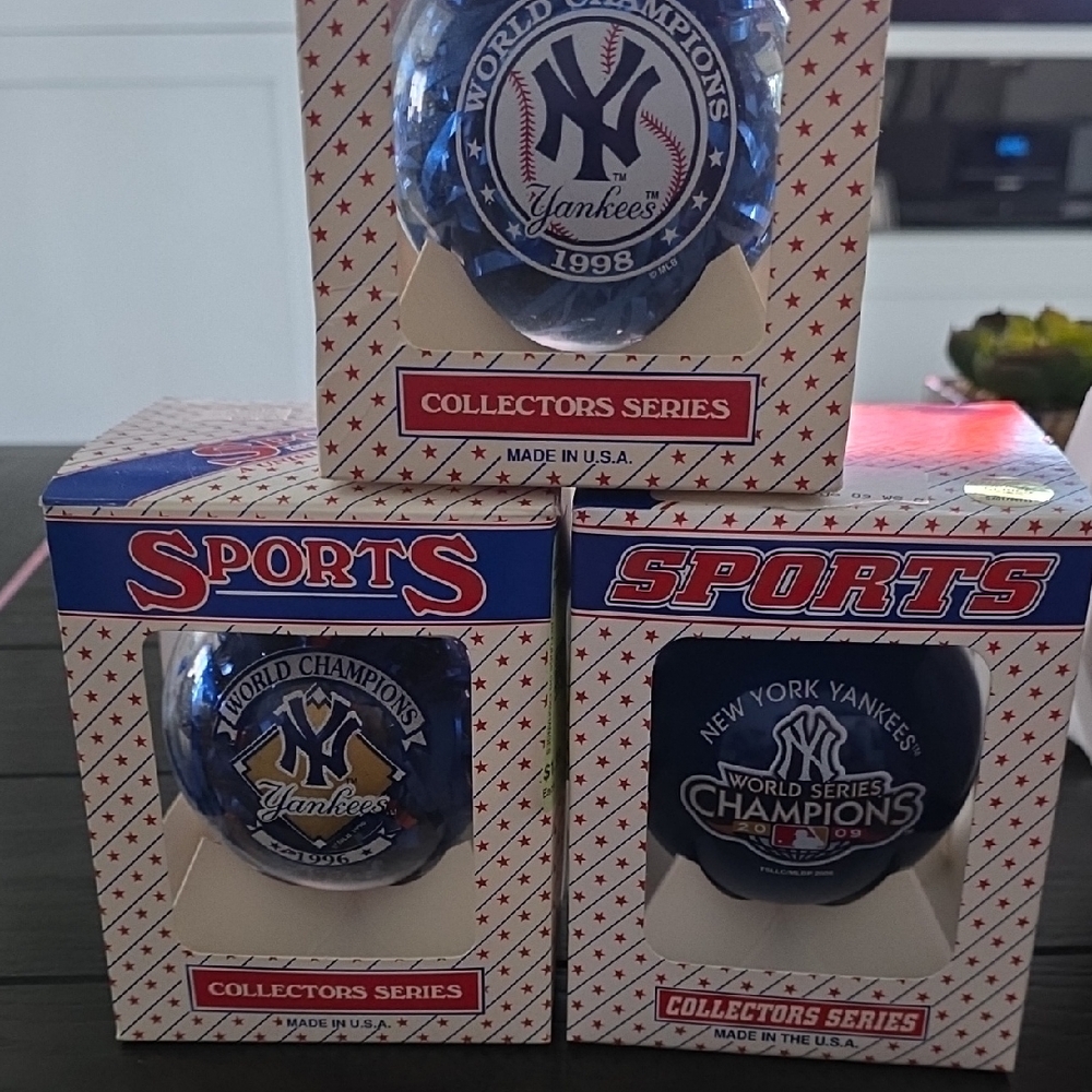 World Champions Collectors Series Ornament - Blue